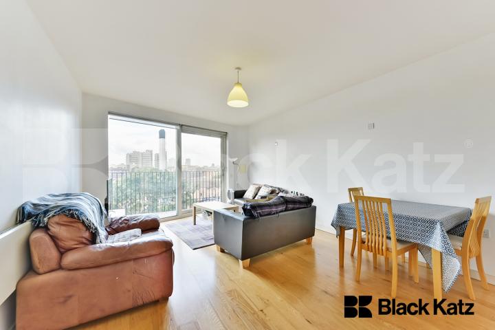 24 hour concierge, roof terrace & inclusive of water rates South Central Steedman Street, Elephant and Castle